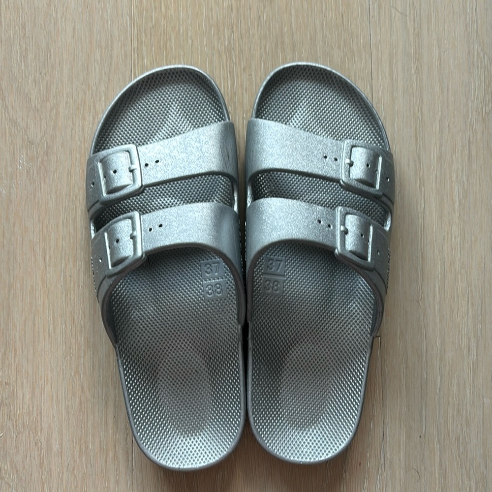 Freedom Moses Silver sandals 37/38